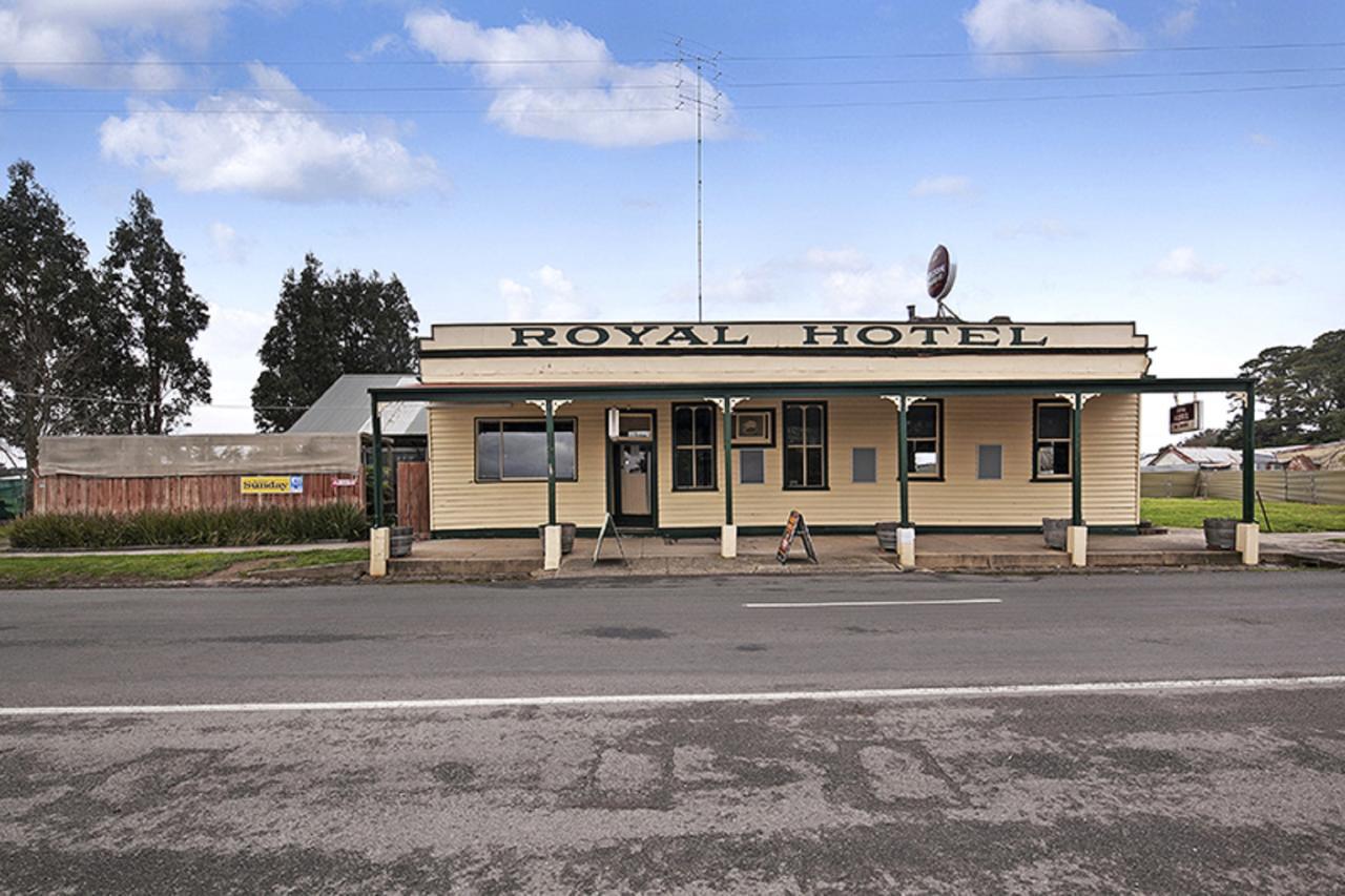 Royal Hotel Snake Valley Luaran gambar